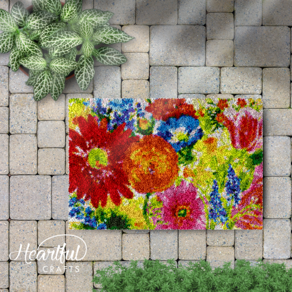 Fresh Realistic Blooms - Latch Hook Rug Kit