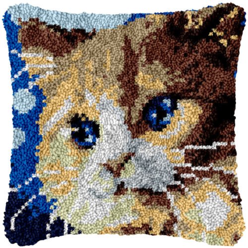 Silly Kitty - Latch Hook Pillow Kit