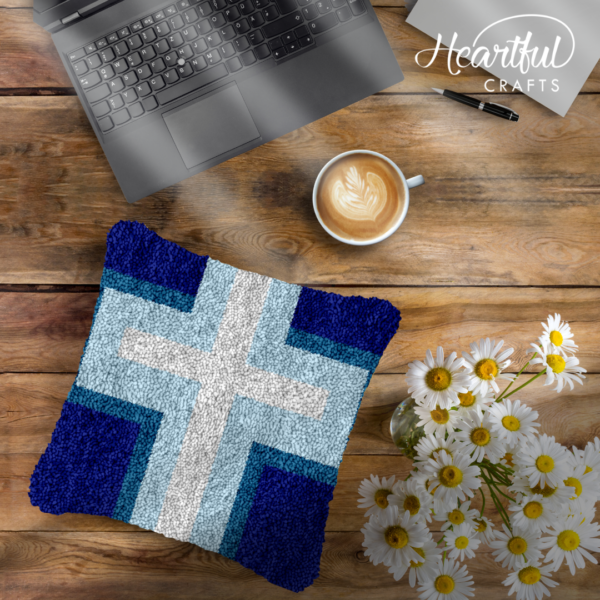 White Blue Cross - Latch Hook Pillow Kit