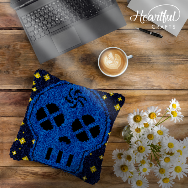 Blue Skull - Latch Hook Pillow Kit