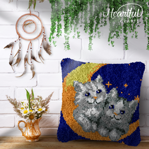 Moonlight Cuddle - Latch Hook Pillow Kit