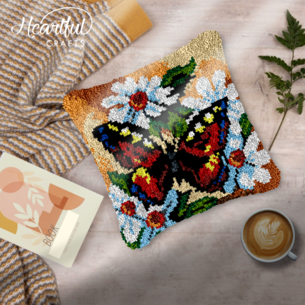 Butterfly Daisies - Latch Hook Pillow Kit