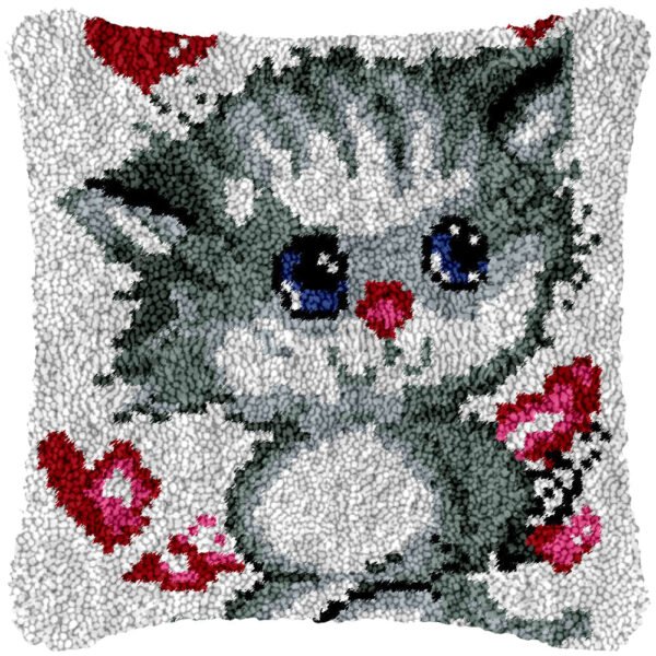 Hiding Kitten - Latch Hook Pillow Kit