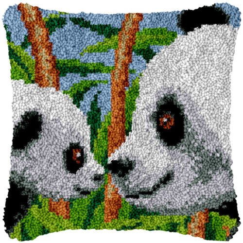 Motherly Love - Latch Hook Pillow Kit