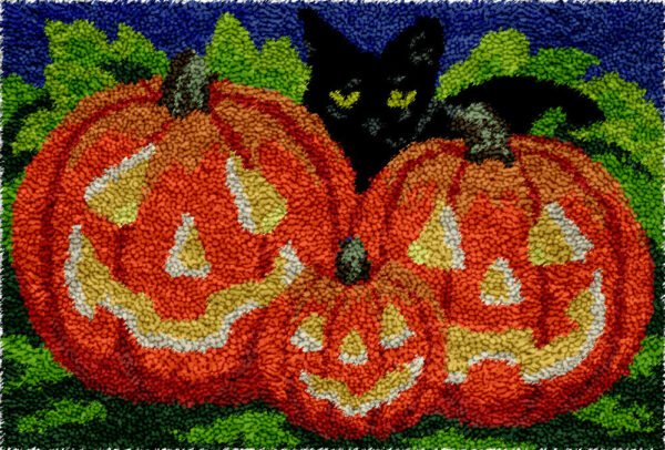 3 Pumpkins and a Guardian - Latch Hook Rug kit