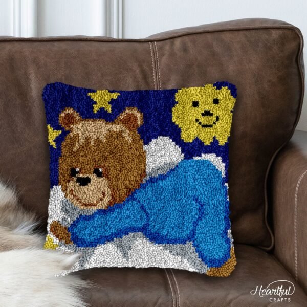Baby Bear (Blue) - Latch Hook Pillow Kit