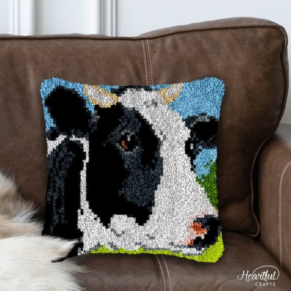 Big Bovine - Latch Hook Pillow Kit