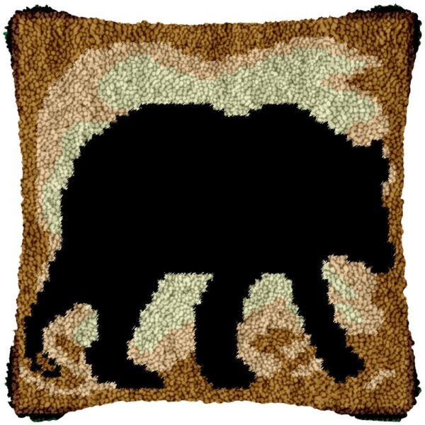 Black Bear - Latch Hook Pillow Kit