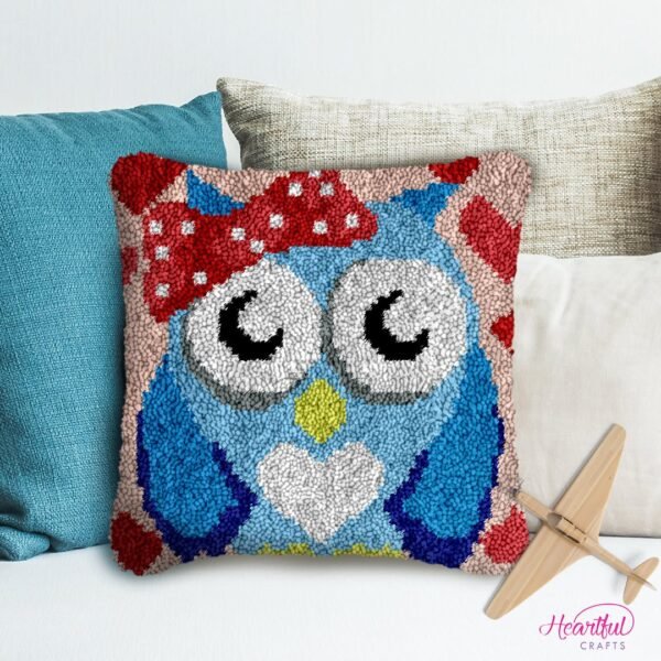 Bowtie Owl - Latch Hook Pillow Kit
