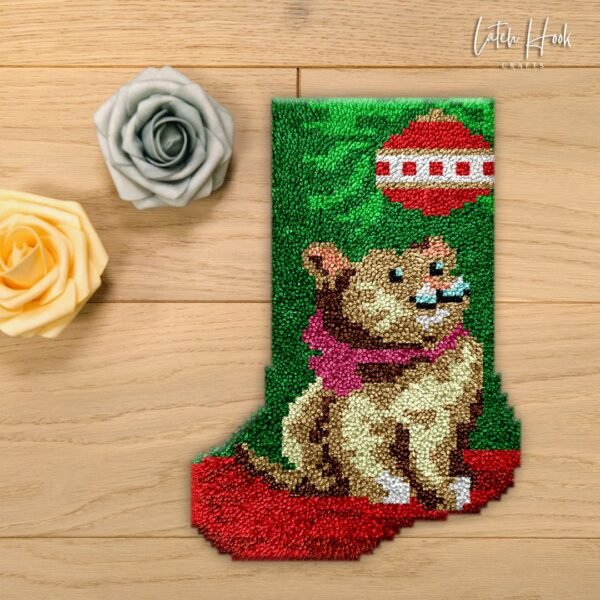 Brown Kitty - Latch Hook Stockings Kit