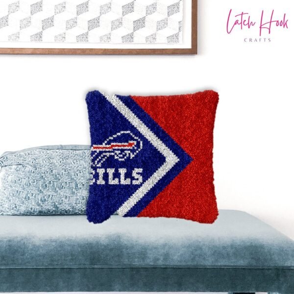 Buffalo Bills - Latch Hook Pillow Kit