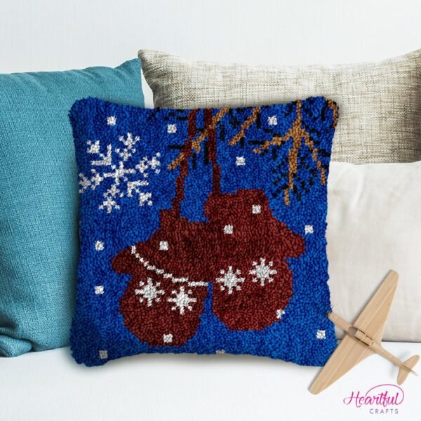 Christmas Mittens - Latch Hook Pillow Kit