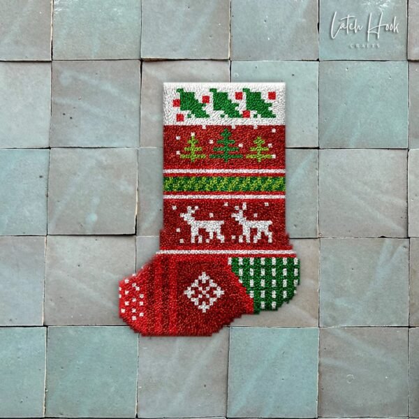 Christmas Spirit - Latch Hook Stockings Kit