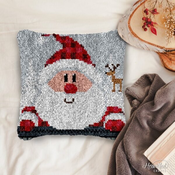Cute Santa - Latch Hook Pillow Kit