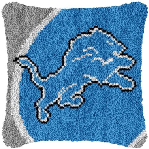 Detroit Lions - Latch Hook Pillow Kit