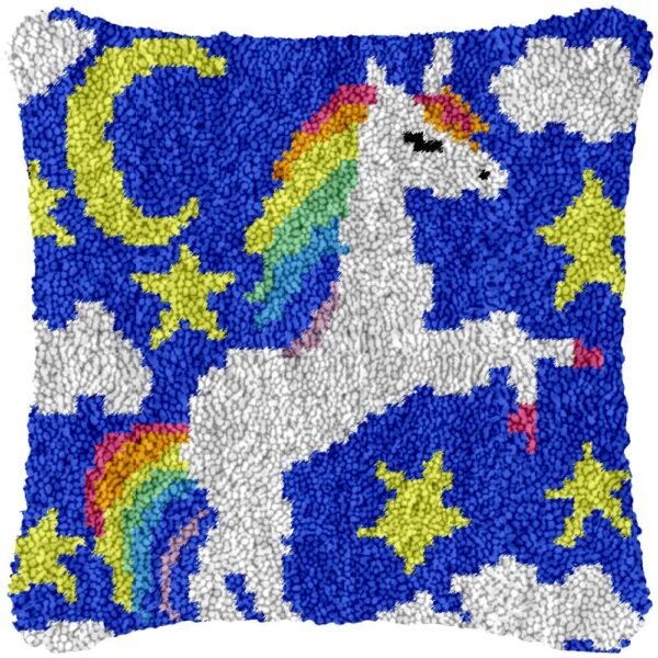 Dream of Unicorns - Latch Hook Pillow Kit