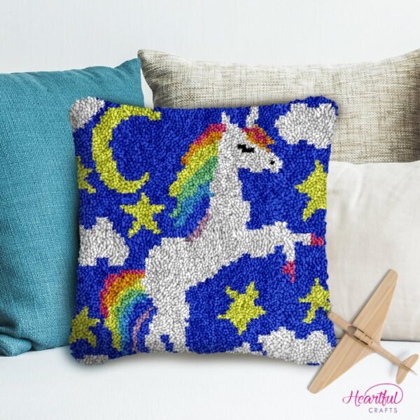 Dream of Unicorns - Latch Hook Pillow Kit