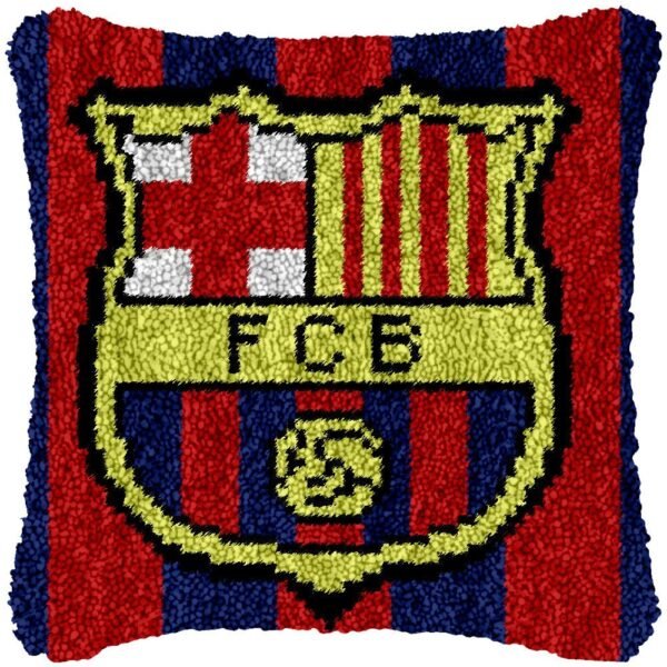 FB Barcelona - Latch Hook Pillow Kit