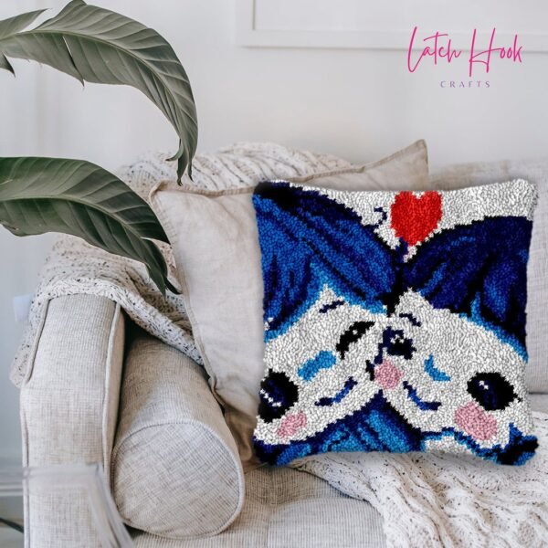 First Lovers - Latch Hook Pillow Kit