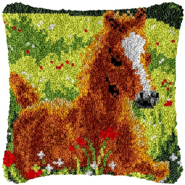 Freedom Gallop - Latch Hook Pillow Kit