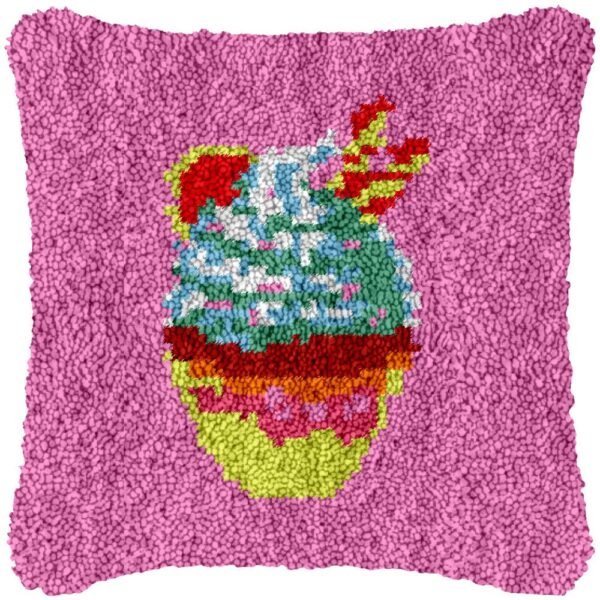 Frosty Cupcake - Latch Hook Pillow Kit