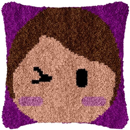 Just a Wink - Latch Hook Pillow Kit