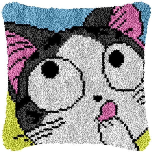 Looks Yummy - Latch Hook Pillow Kit