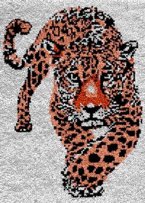 Menancing Jaguar - Latch Hook Rug Kit
