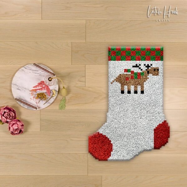 Moosey Moose - Latch Hook Stockings Kit