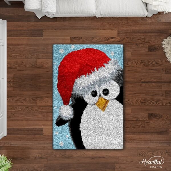 Nosy Penguin - Latch Hook Rug Kit