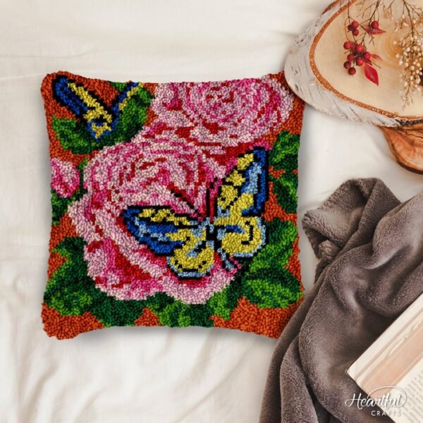 Pink Roses - Latch Hook Pillow Kit