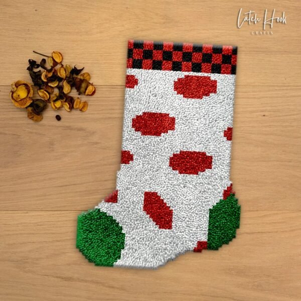 Red Dots - Latch Hook Stockings Kit