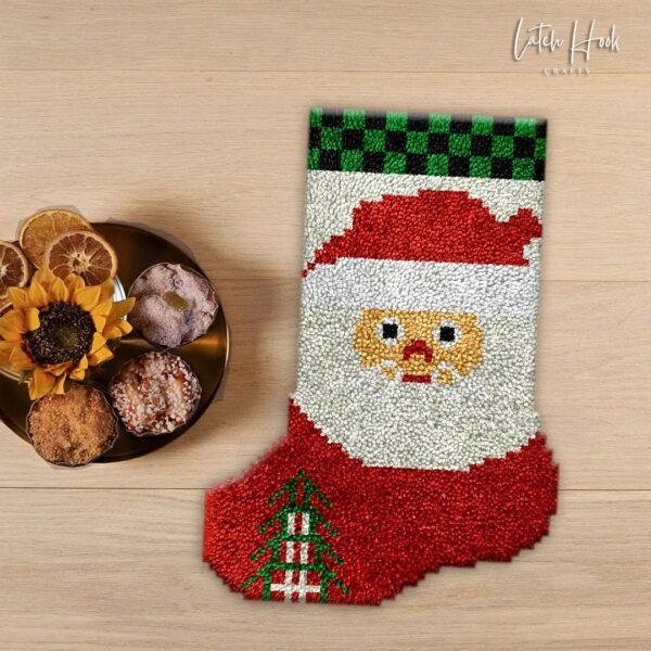 Santa Claus - Latch Hook Stockings Kit