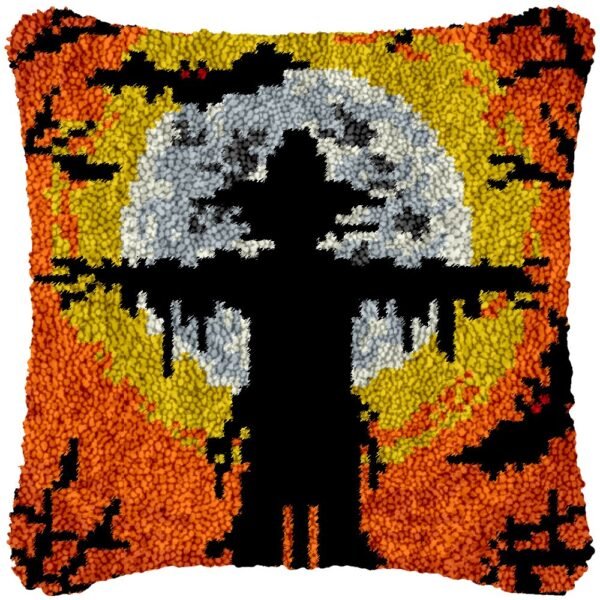 Scarecrow - Latch Hook Pillow Kit