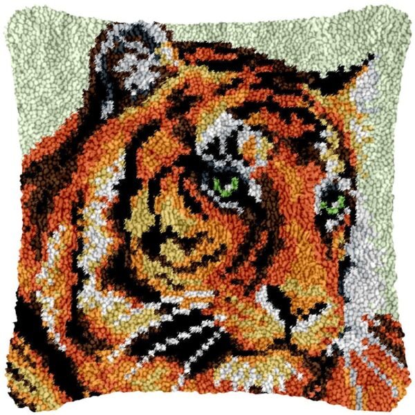 Sly Tiger - Latch Hook Pillow Kit