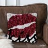 Smoochy Smooch - Latch Hook Pillow Kit