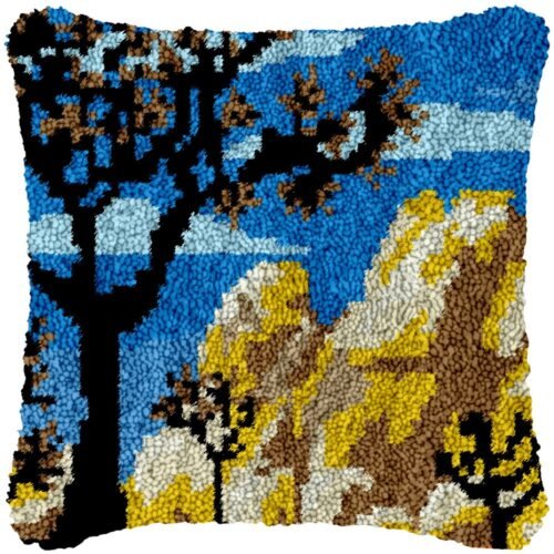 The Desert - Latch Hook Pillow Kit