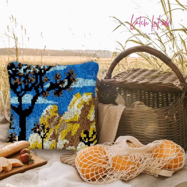 The Desert - Latch Hook Pillow Kit