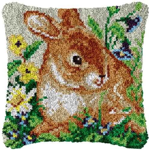 What's Over There - Latch Hook Pillow Kit
