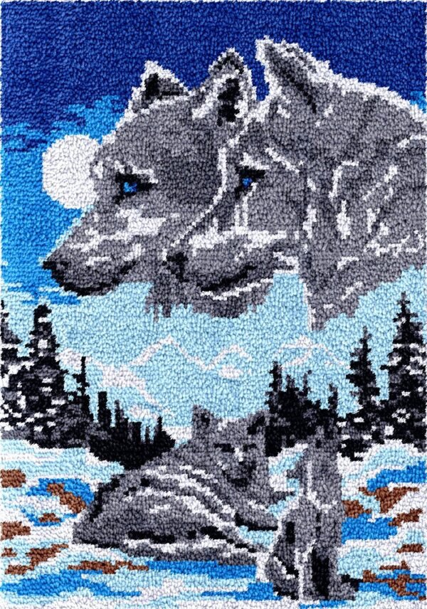 Winter Hunt - Latch Hook Rug Kit