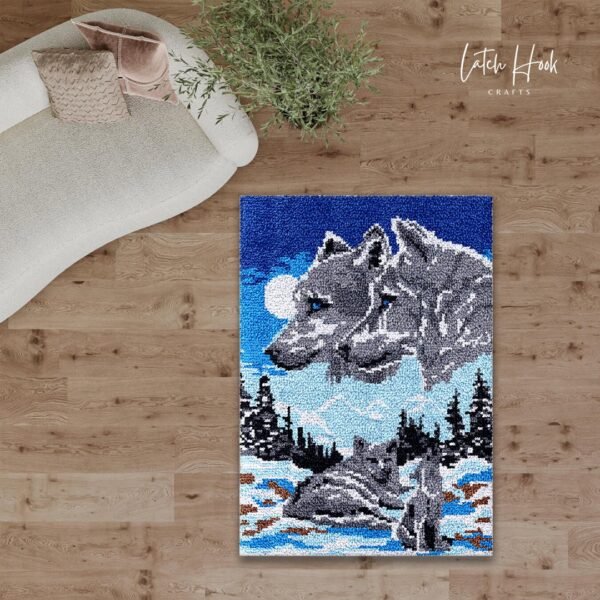 Winter Hunt - Latch Hook Rug Kit
