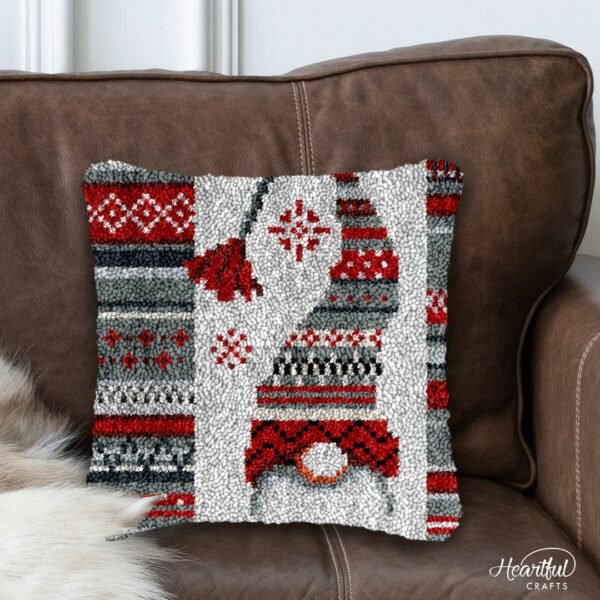Winter Patterns - Latch Hook Pillow Kit